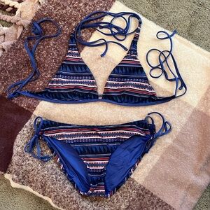 Patagonia Relay Stripe Moderate Bottom matching halter, soft cup top size M